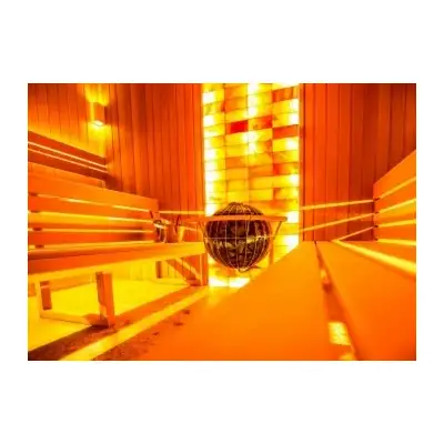 Himalaya-Salz in der Sauna:...
