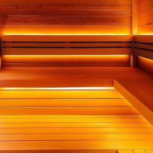 LED-Beleuchtung (unter den Bänken, oberhalb und...